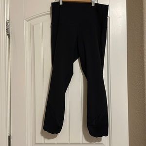 Lululemon legging in size 10